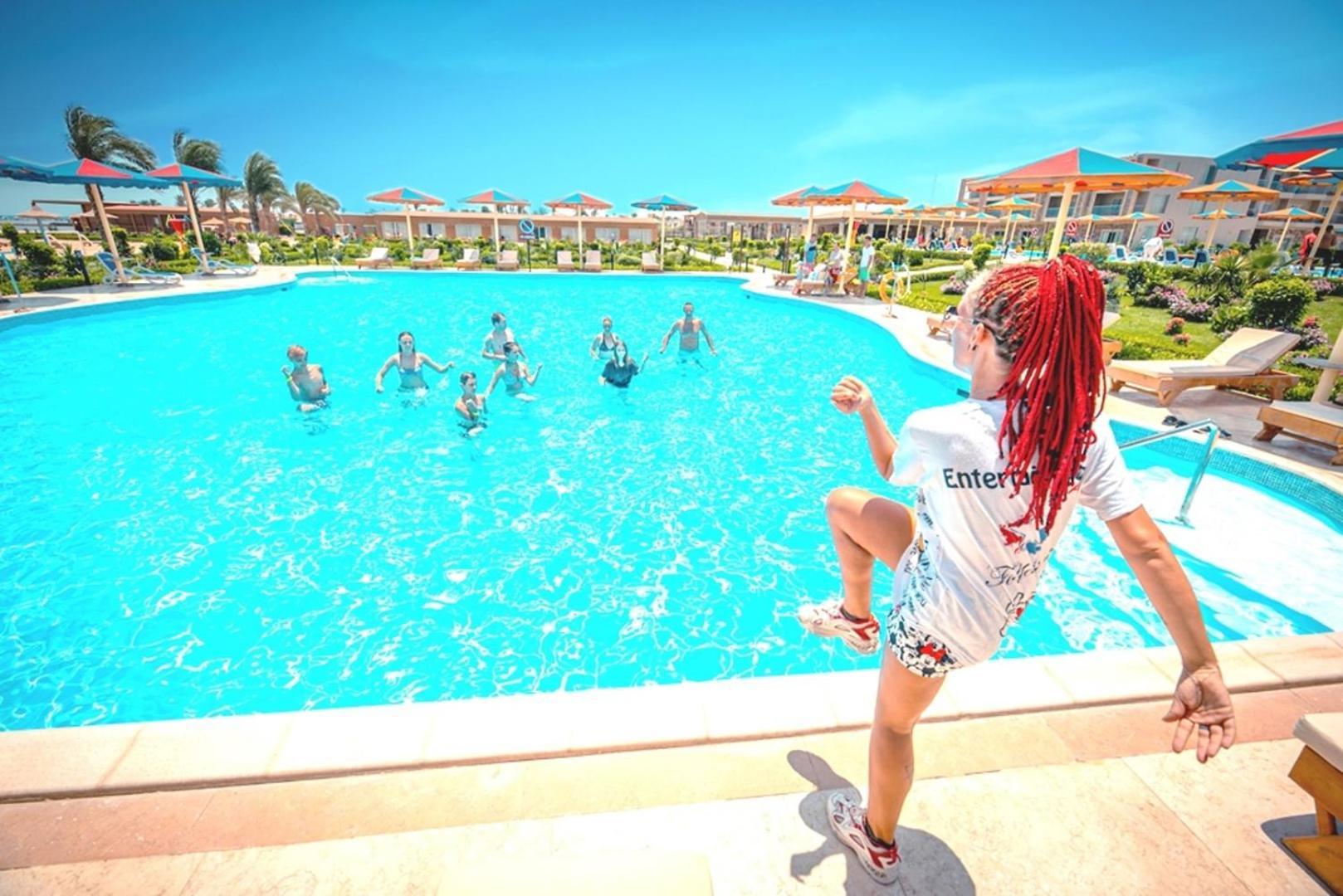 Hawaii Paradise Aqua Park Resort - Families And Couples Only Hurghada Esterno foto