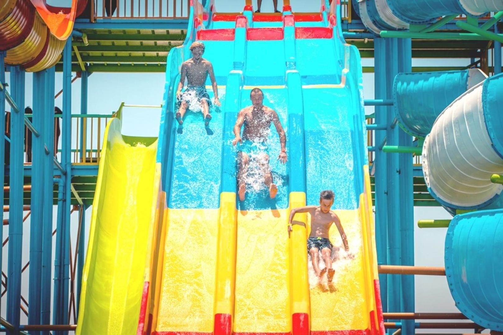 Hawaii Paradise Aqua Park Resort - Families And Couples Only Hurghada Esterno foto